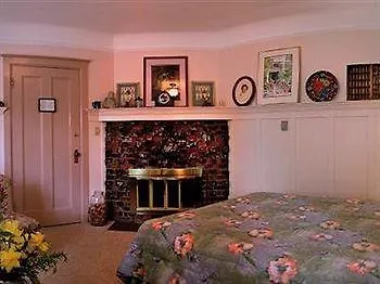 *** Couette-café Bed and Breakfast Trutch Manor à Victoria Canada